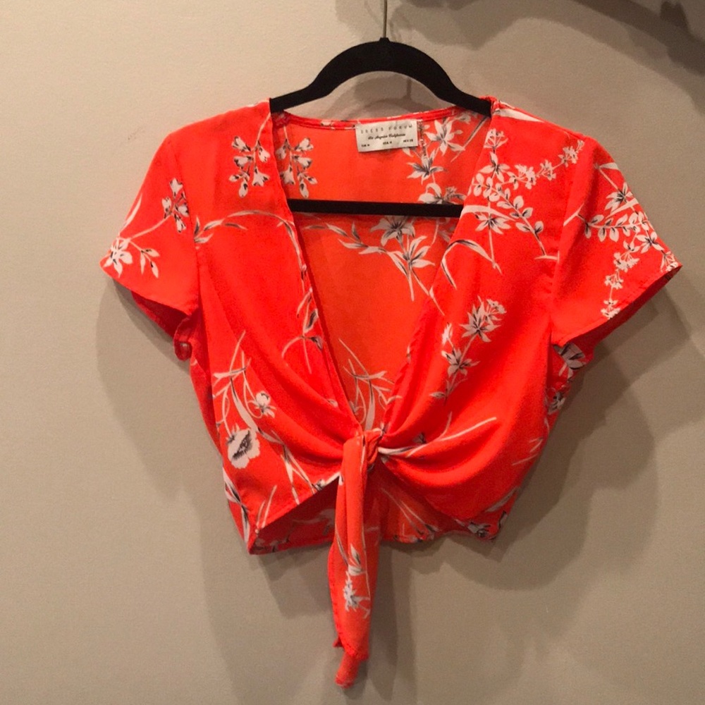 super cute floral crop top make an offer